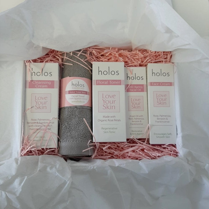Holos - Love Your Skin ~ Queen Gift Set For Her